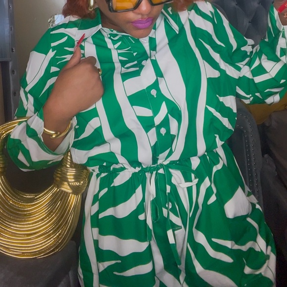 Gold Statement Handbag - Picture 4 of 5